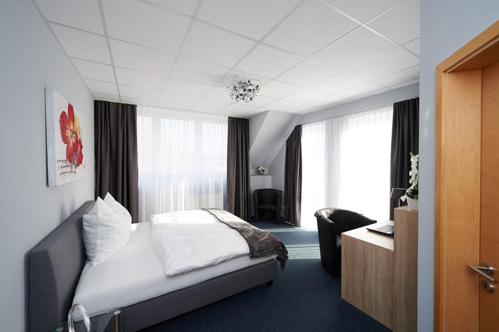 Komm' In Hotel Mechernich Pokoj fotografie